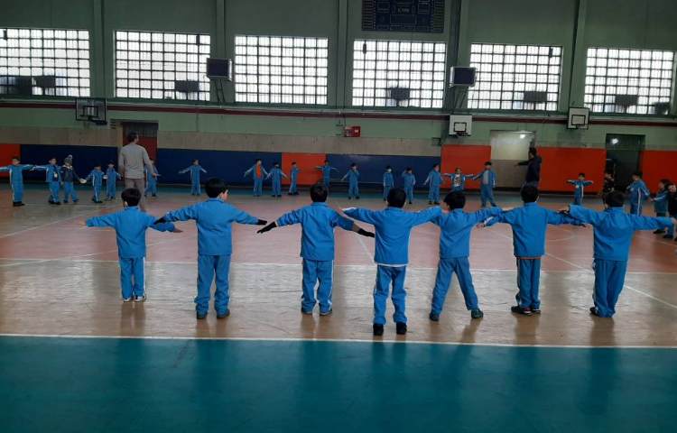 :اجرای نرمش صبحگاهی در زنگ ورزش 1