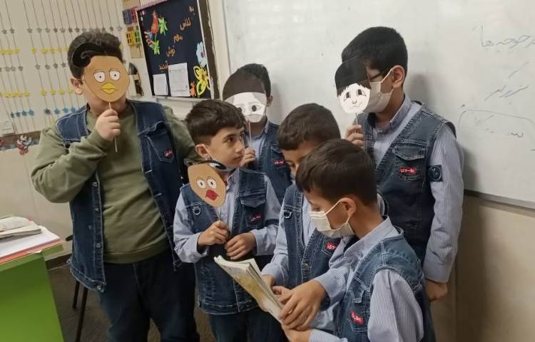 اجرای نمایش بلدرچین و برزگر 2