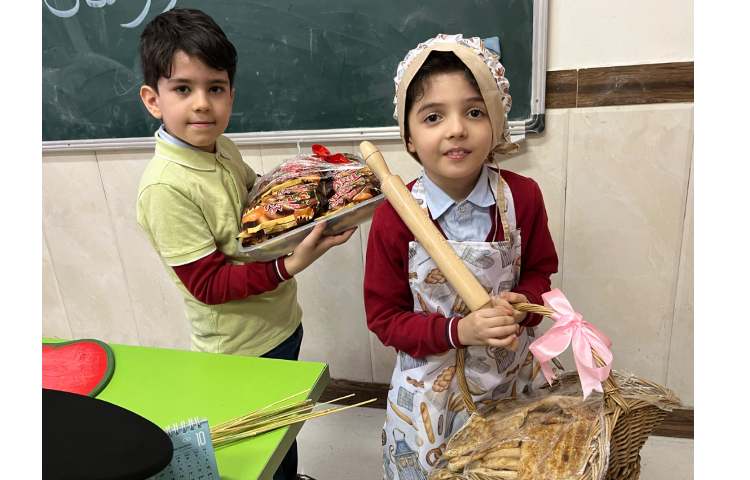 اجرای نمایش دوستان ما