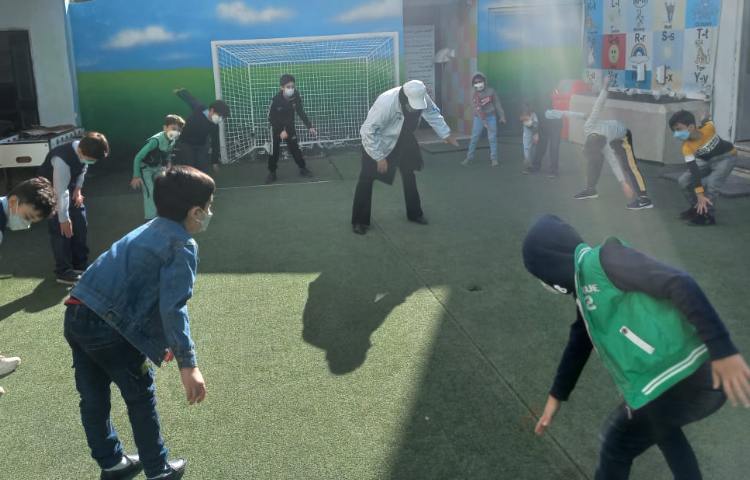 اجرای ورزش و نرمش صبحگاهی پایه های اول و دوم بمناسبت هفته تربیت بدنی 5