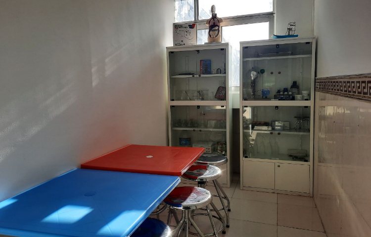 احداث آزمایشگاه