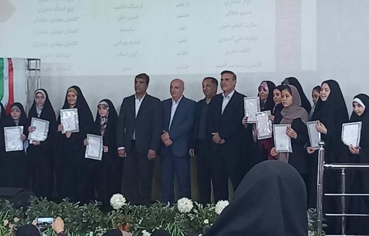 اختتامیه مسابقات ورزشی و فرهنگی و هنری آموزش و پرورش منطقه 11 4