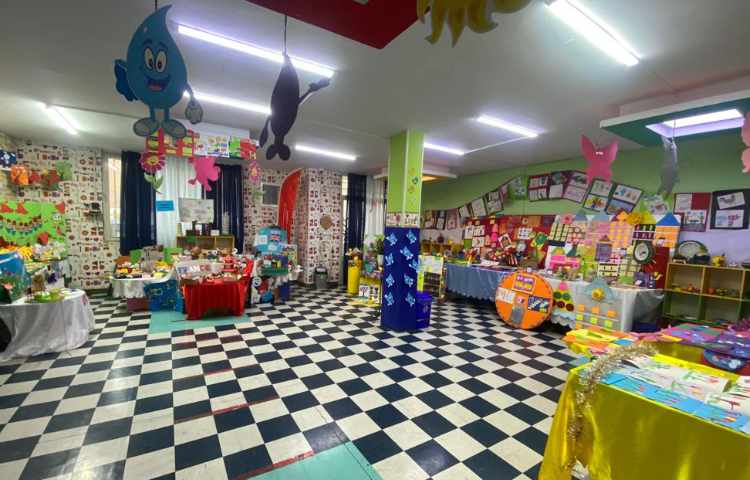 :اختتامیه پایگاه تابستانی(شادی،بازی،هیجان) پایه اول 38