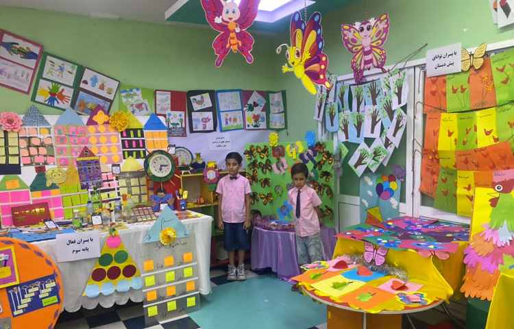 :اختتامیه پایگاه تابستانی(شادی،بازی،هیجان) پایه های دوم و سوم 14