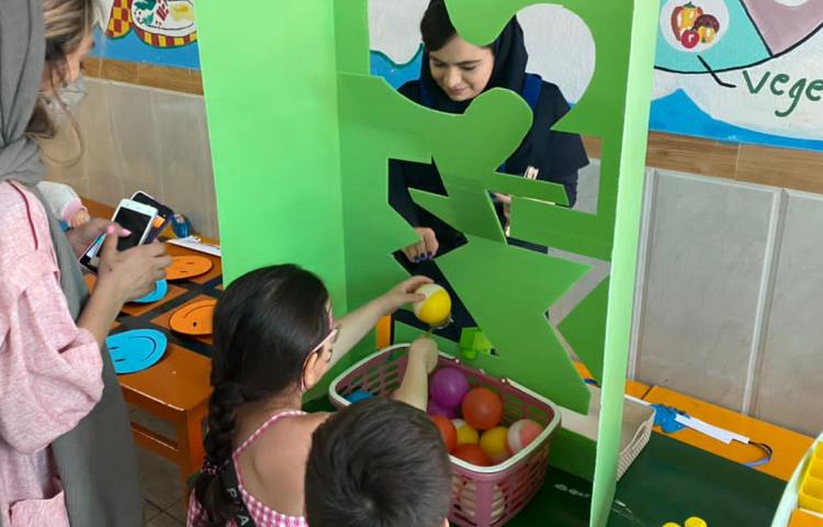 :اختتامیه پایگاه تابستانی(شادی،بازی،هیجان) پایه های دوم و سوم 15