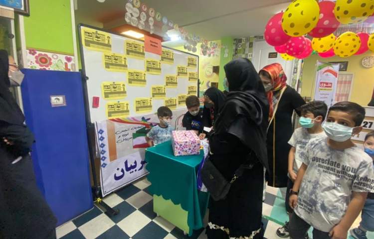 :اختتامیه پایگاه تابستانی(شادی،بازی،هیجان) پایه های دوم و سوم 9