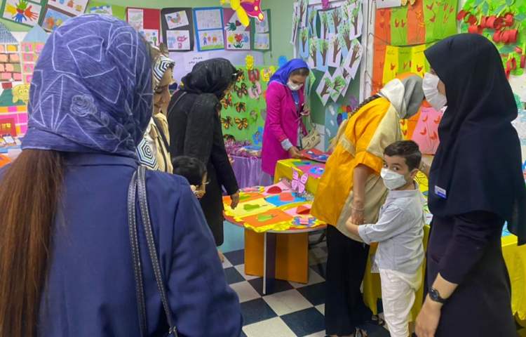 :اختتامیه پایگاه تابستانی(شادی،بازی،هیجان) پایه پیش دبستان 30