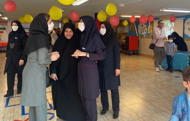 :اختتامیه پایگاه تابستانی(شادی،بازی،هیجان) پایه پیش دبستان 34