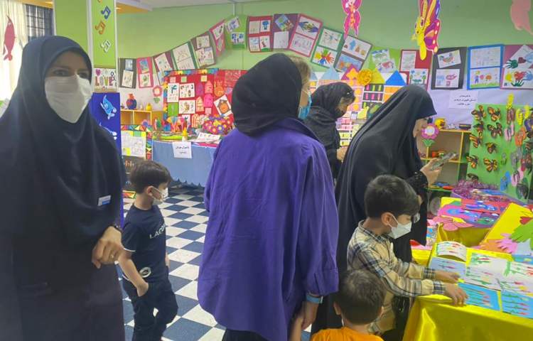 :اختتامیه پایگاه تابستانی(شادی،بازی،هیجان) پایه پیش دبستان 39