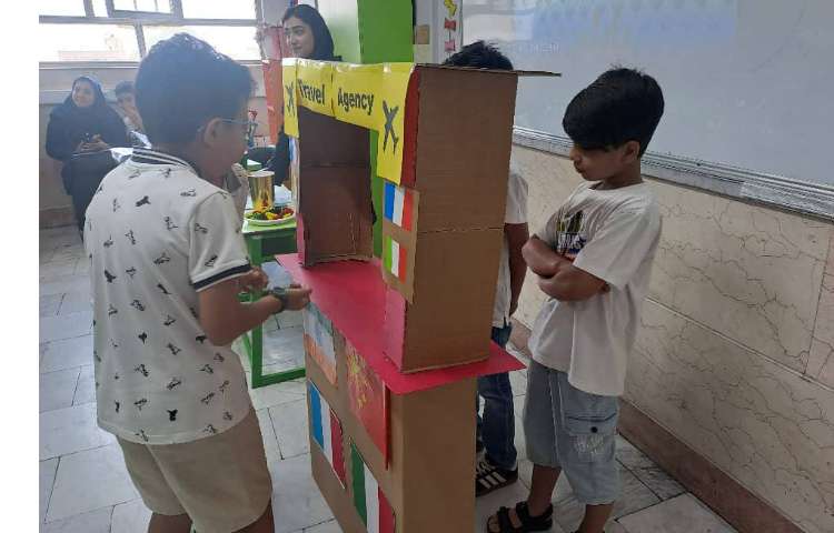 اختتامیه پایگاه تابستانی زبان 50