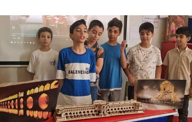 اختتامیه پایگاه تابستانی زبان 9