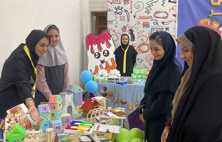 اختتامیه پایگاه تابستونک یخی 41