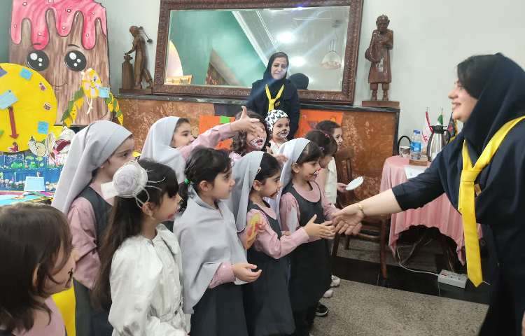 اختتامیه پایگاه تابستونک یخی 7