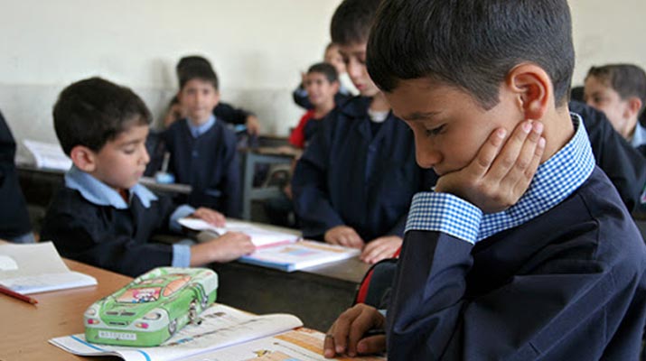 چرا بعضی از کودکان دیر یاد می‌گیرند؟