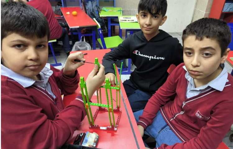 ادامه ساخت آسانسورها کلاس رباتیک 1