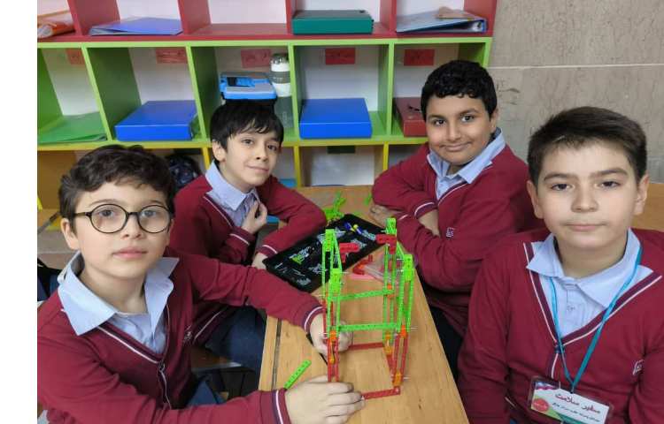 ادامه ساخت آسانسورها 1