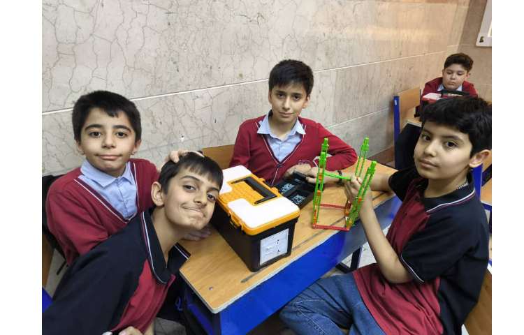 ادامه ساخت آسانسورها 2