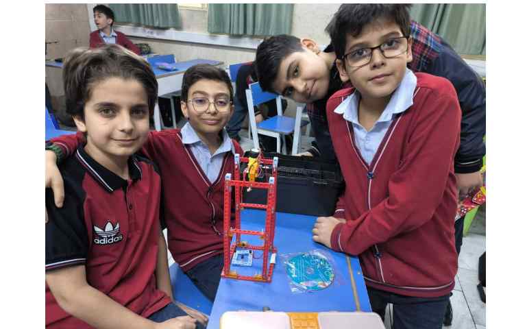 ادامه ساخت آسانسورها 4