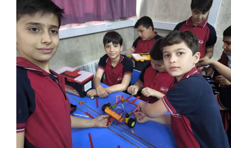 ادامه ساخت ماشین روباتیک