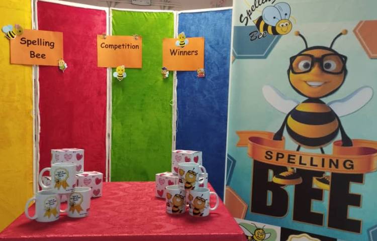ارئه جوایز به برندگان مسابقات Spelling bee 2