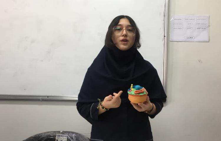 ارائه Scientific Project دانش آموزان در ماه مهر 3