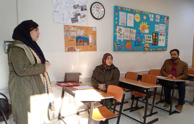 ارائه کارنامه و نمایشگاه دستاوردهای علمی ، فرهنگی و هنری دانش آموزان 40