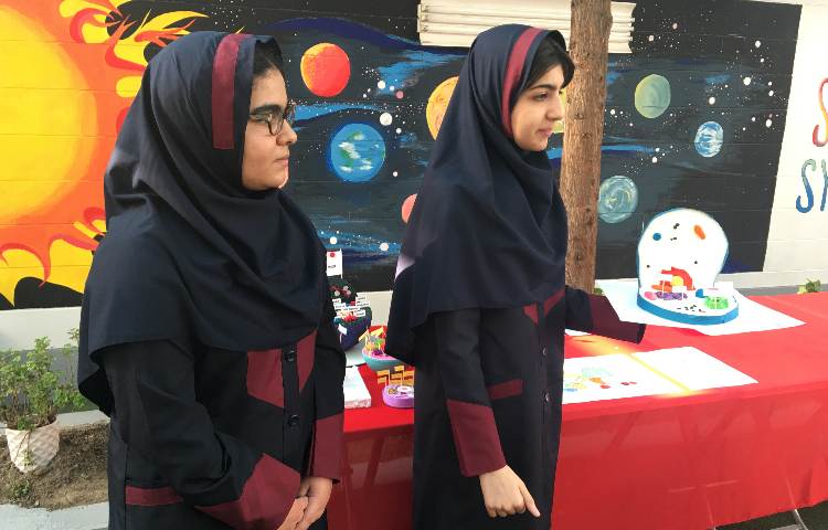 ارائه کلاس های علمی زبان