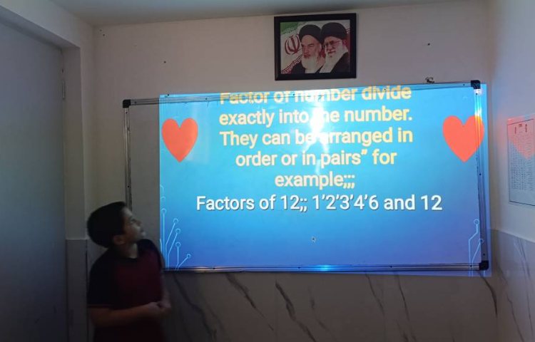 ارائه‌ی دانش‌آموزان در زنگ Math 4