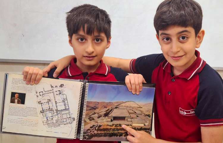 ارائه ی دانش آموز ایمان نوروزی با موضوع معماری تاریخی ایران 4