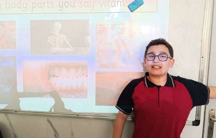 ارائه‌ی مبحث مربوط به ویتامین‌ها و غذای سالم و ناسالم 5