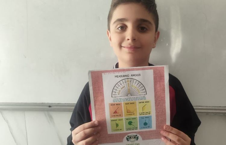 ارائه‌ی پروژه ی Math در مورد مبحث زاویه‌ها 2