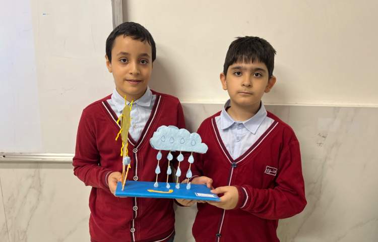 ارائه‌ی کاردستی های مبحث Water Cycle 4