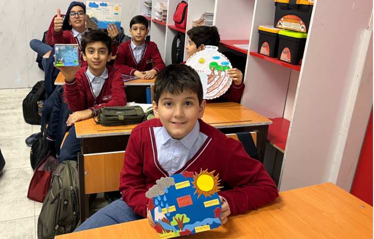 ارائه‌ی کاردستی های مبحث Water Cycle 6