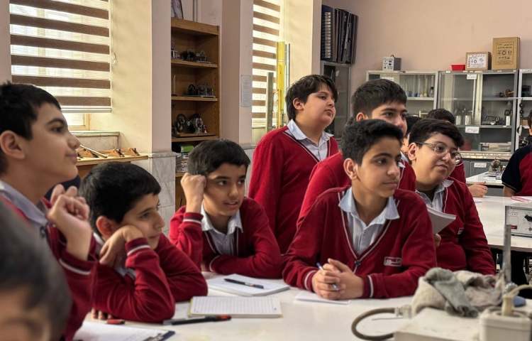 اردوی آزمایشگاه 10