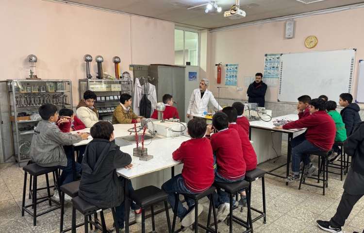 اردوی آزمایشگاه 7