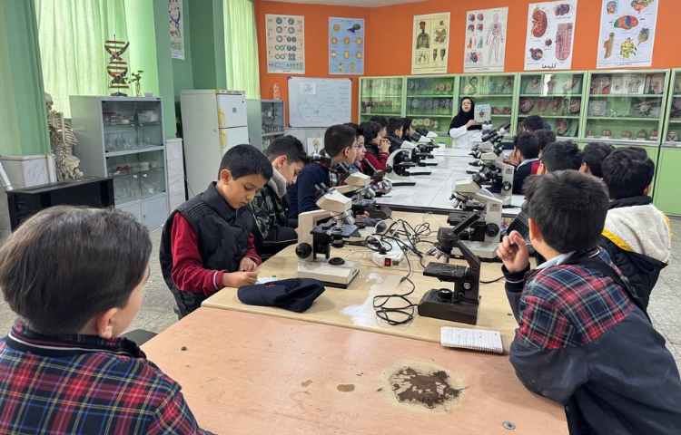 اردوی آزمایشگاه 9