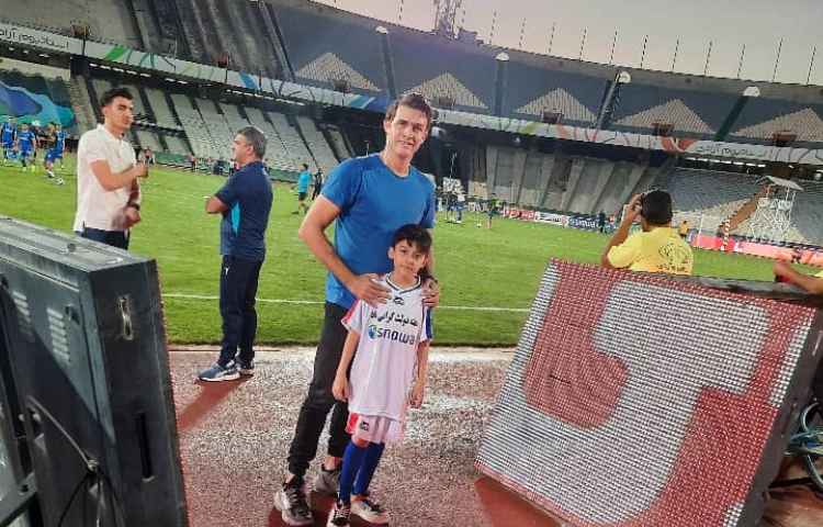 اردوی استادیوم آزادی فوتبال لیگ برتر بازی تیم های استقلال تهران -استقلال خوزستان 1