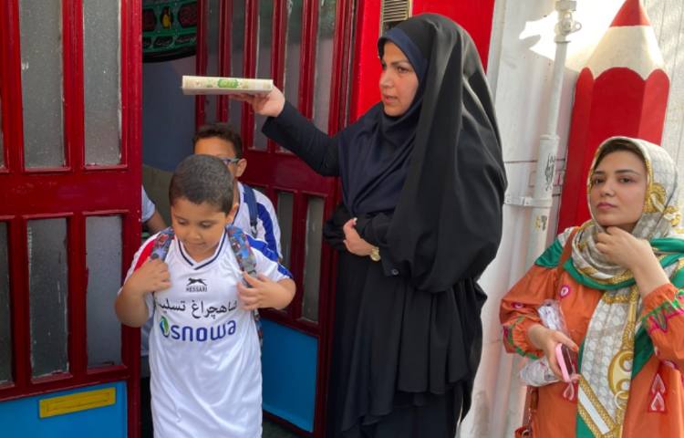 : اردوی استادیوم آزادی، فوتبال لیگ برتر، بازی تیم های استقلال و ملوان 4