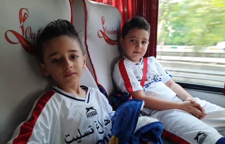 : اردوی استادیوم آزادی، فوتبال لیگ برتر، بازی تیم های استقلال و ملوان 5