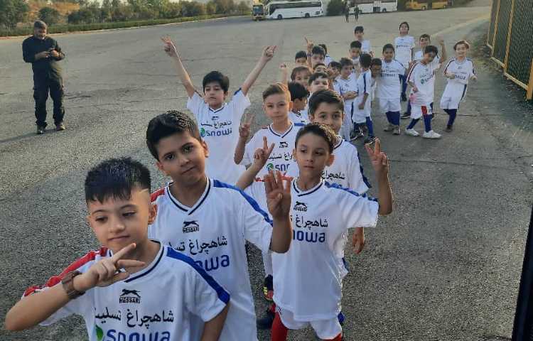 : اردوی استادیوم آزادی، فوتبال لیگ برتر، بازی تیم های استقلال و ملوان 11