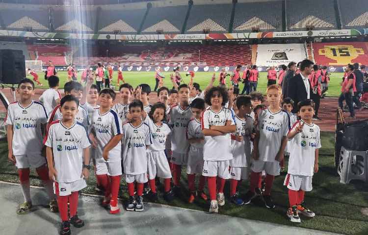 : اردوی استادیوم آزادی، فوتبال لیگ برتر، بازی تیم های پرسپولیس و آلومینیوم اراک 16