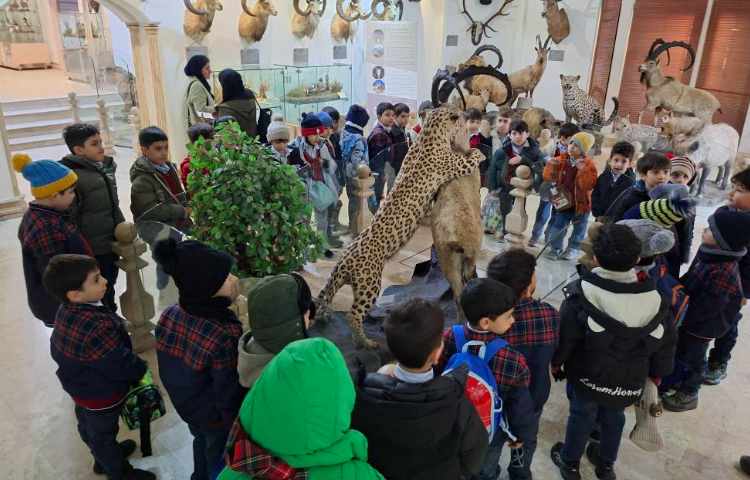 اردوی بازدید از موزه حیات وحش دار آباد 5