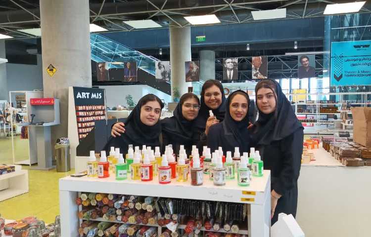 اردوی باغ کتاب دانش آموزان دهم و یازدهم/تابستان 1403-1402 6