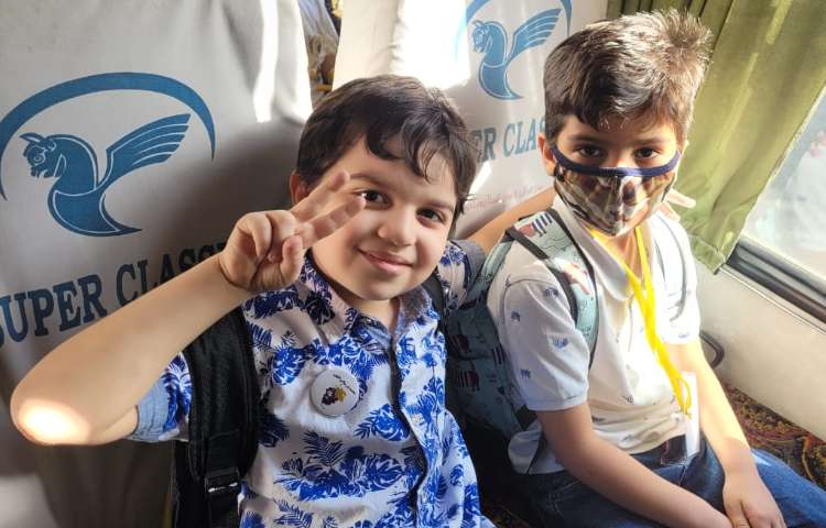 :اردوی تئاتر پاهای خانم هزار پا، کلاس انگور 2