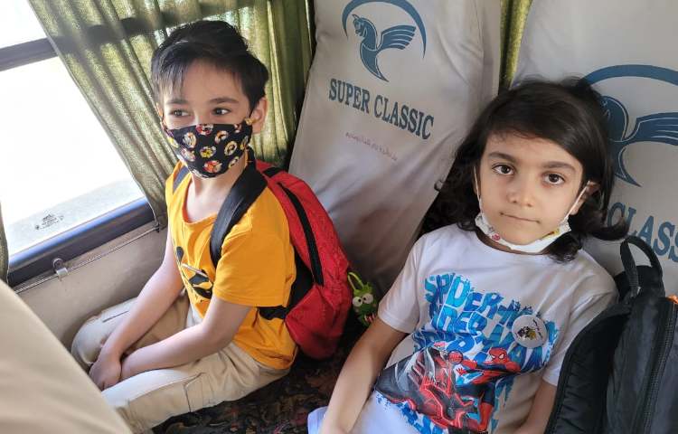 :اردوی تئاتر پاهای خانم هزار پا، کلاس انگور 3