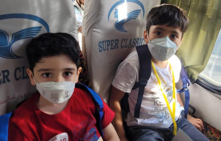 :اردوی تئاتر پاهای خانم هزار پا، کلاس انگور 5