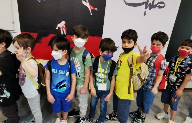 :اردوی تئاتر پاهای خانم هزار پا، کلاس پرتقال 11