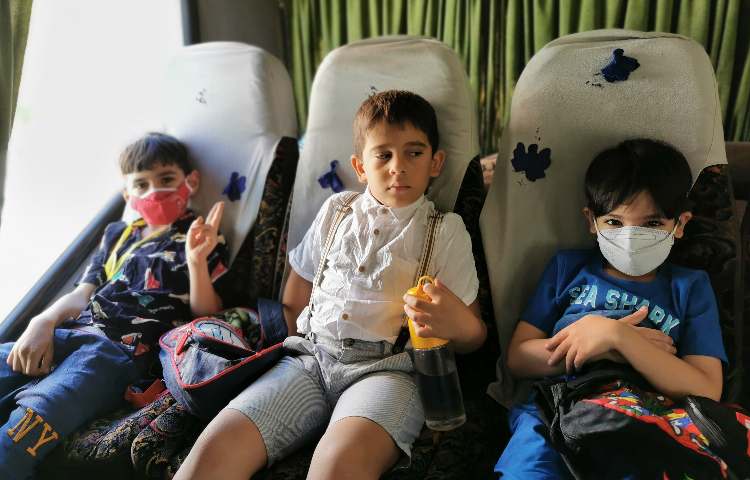 :اردوی تئاتر پاهای خانم هزار پا، کلاس پرتقال 7