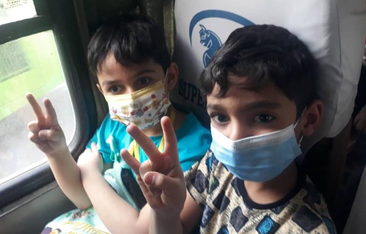 :اردوی تئاتر پاهای خانم هزار پا، کلاس گیلاس 5