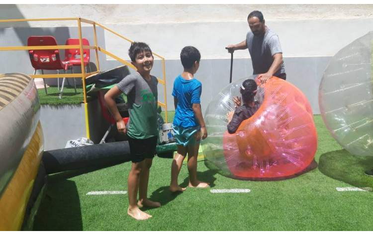 اردوی تابستانه آب بازی و فوتبال حبابی 5